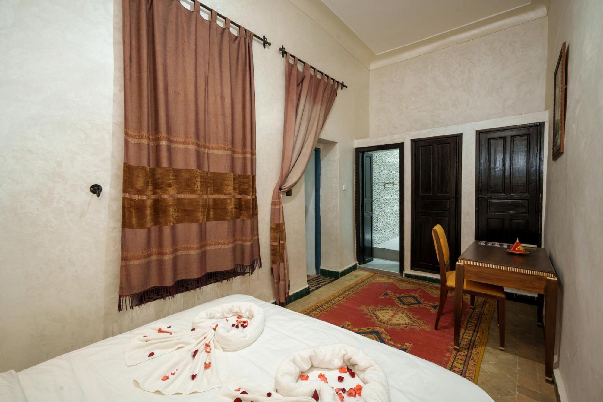 Riad Azalia 3*